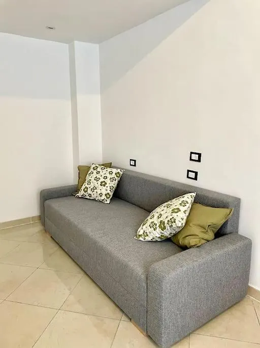 Appartamento Veridia House 15 Min Metro Dal Duomo Milano